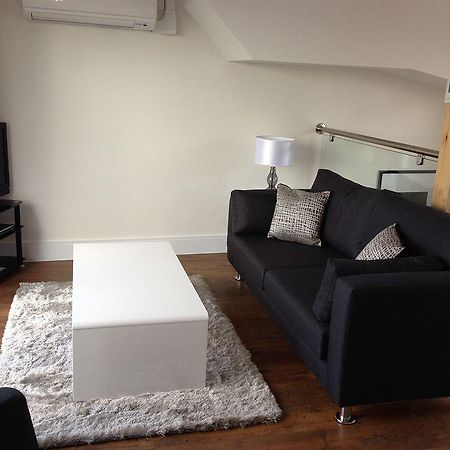 Max Serviced Apartments Commercial Road Лондон Экстерьер фото